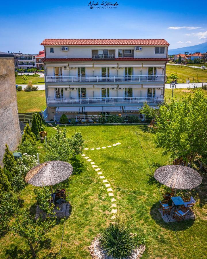 Rea Hotel Paralía Exteriér fotografie