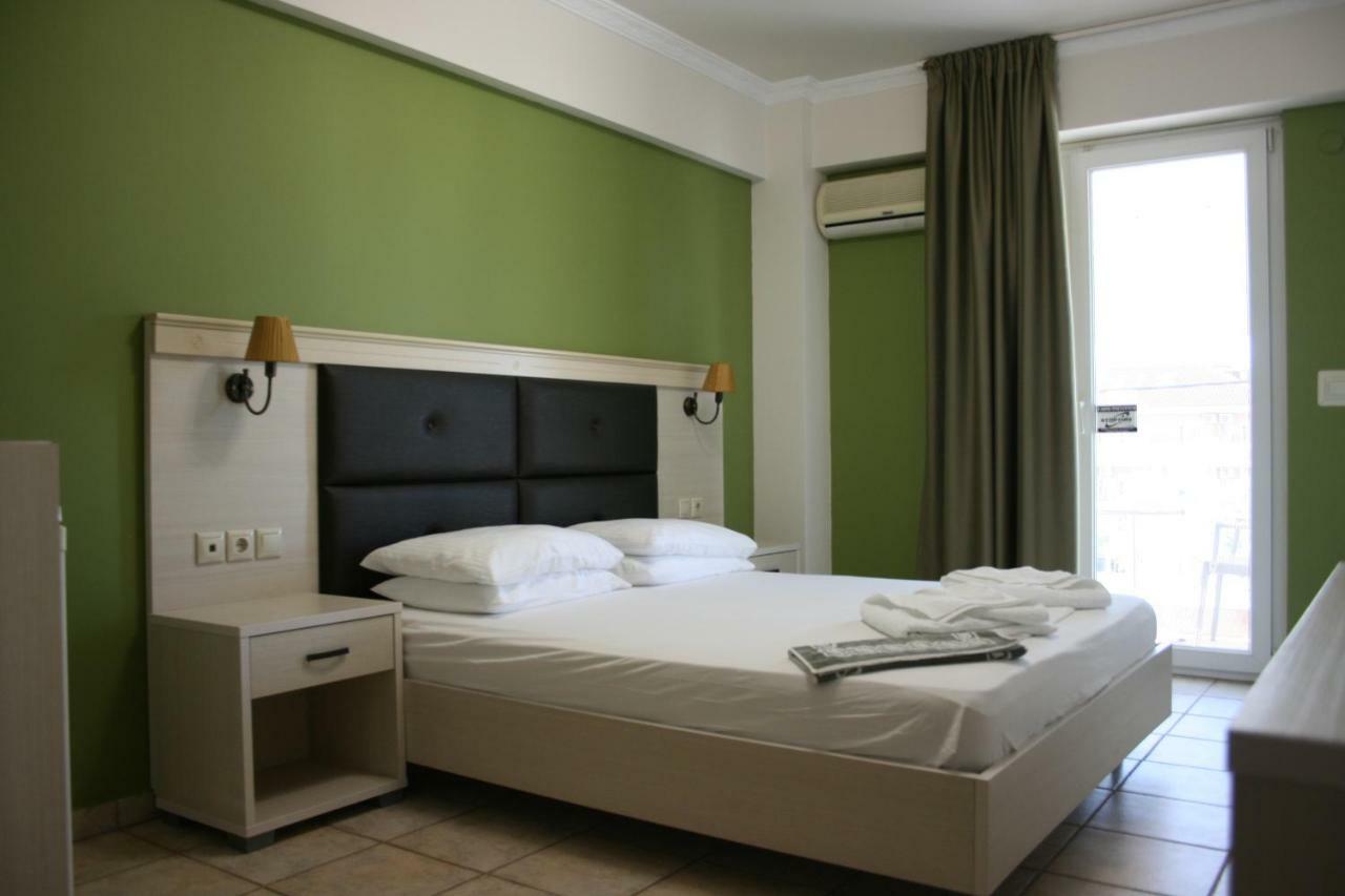 Rea Hotel Paralía Exteriér fotografie